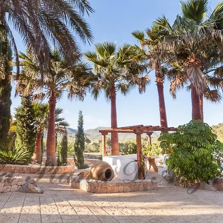 Sa Plana D'atzaro Villa *