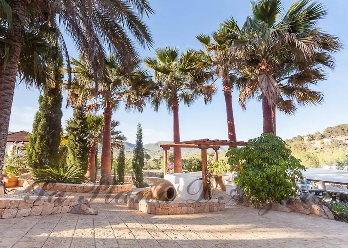 Sa Plana D'atzaro Villa *